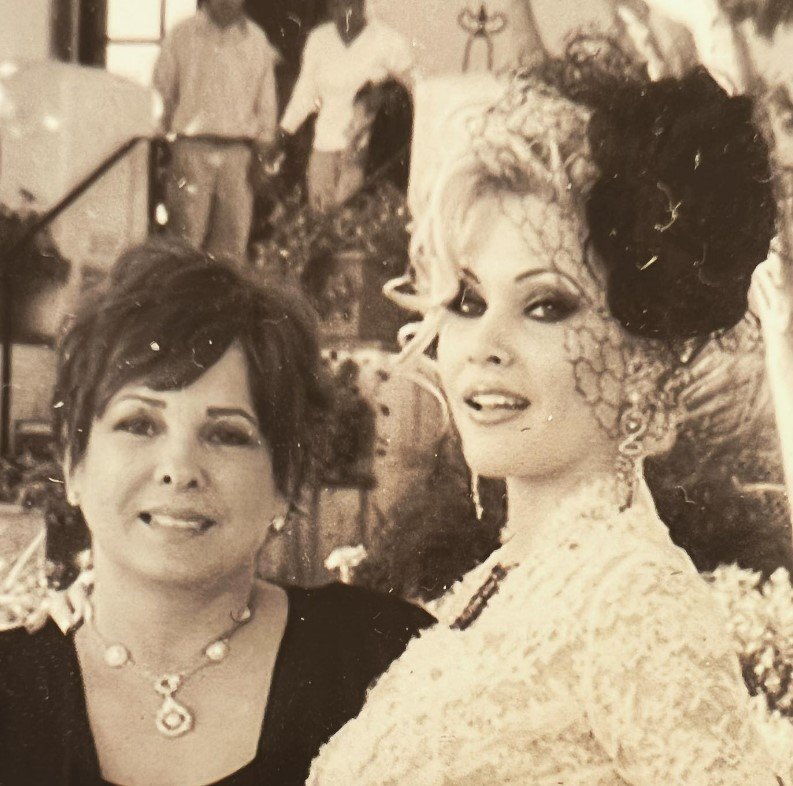 Gail Moakler with her daughter